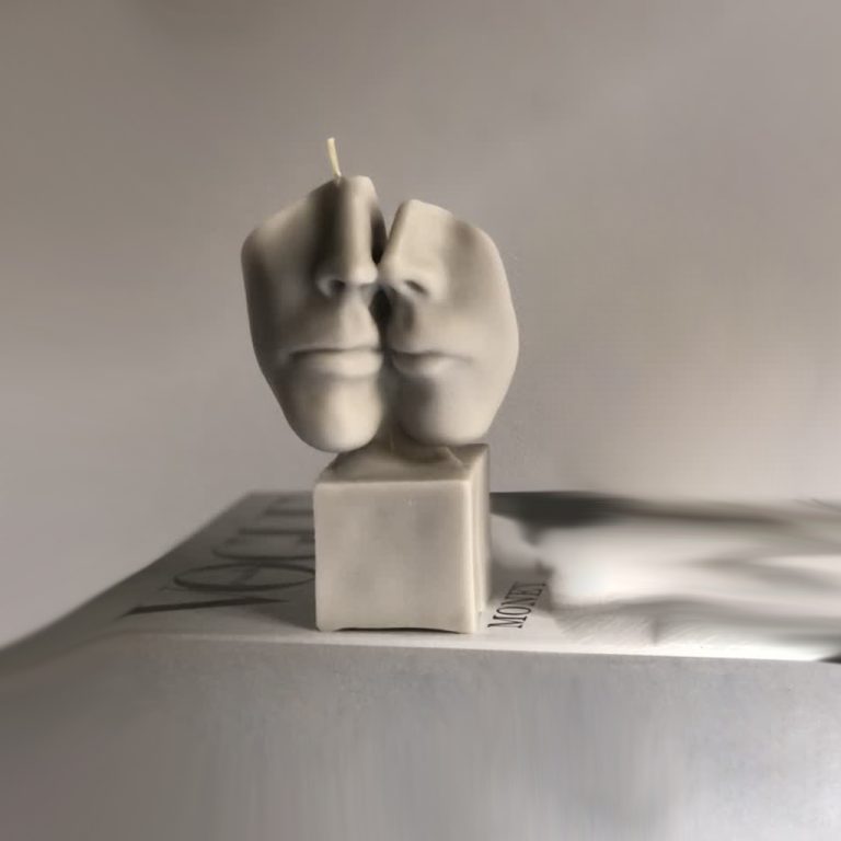 شمع دست ساز معطر مدل ادم